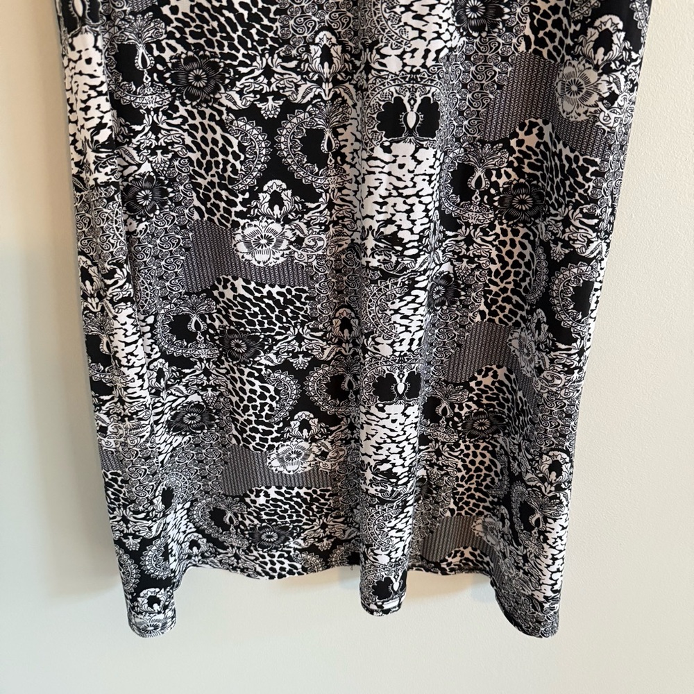 J.B.S. Black and White Patterned Maxi Skirt - Picture 4 of 6